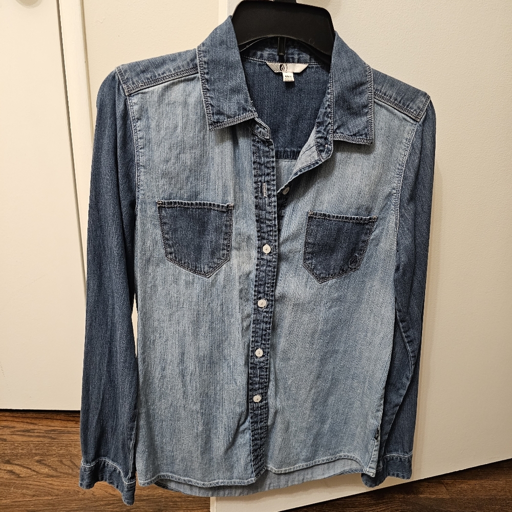 Volcom Denim Two-Tone Shirt Sz 6
